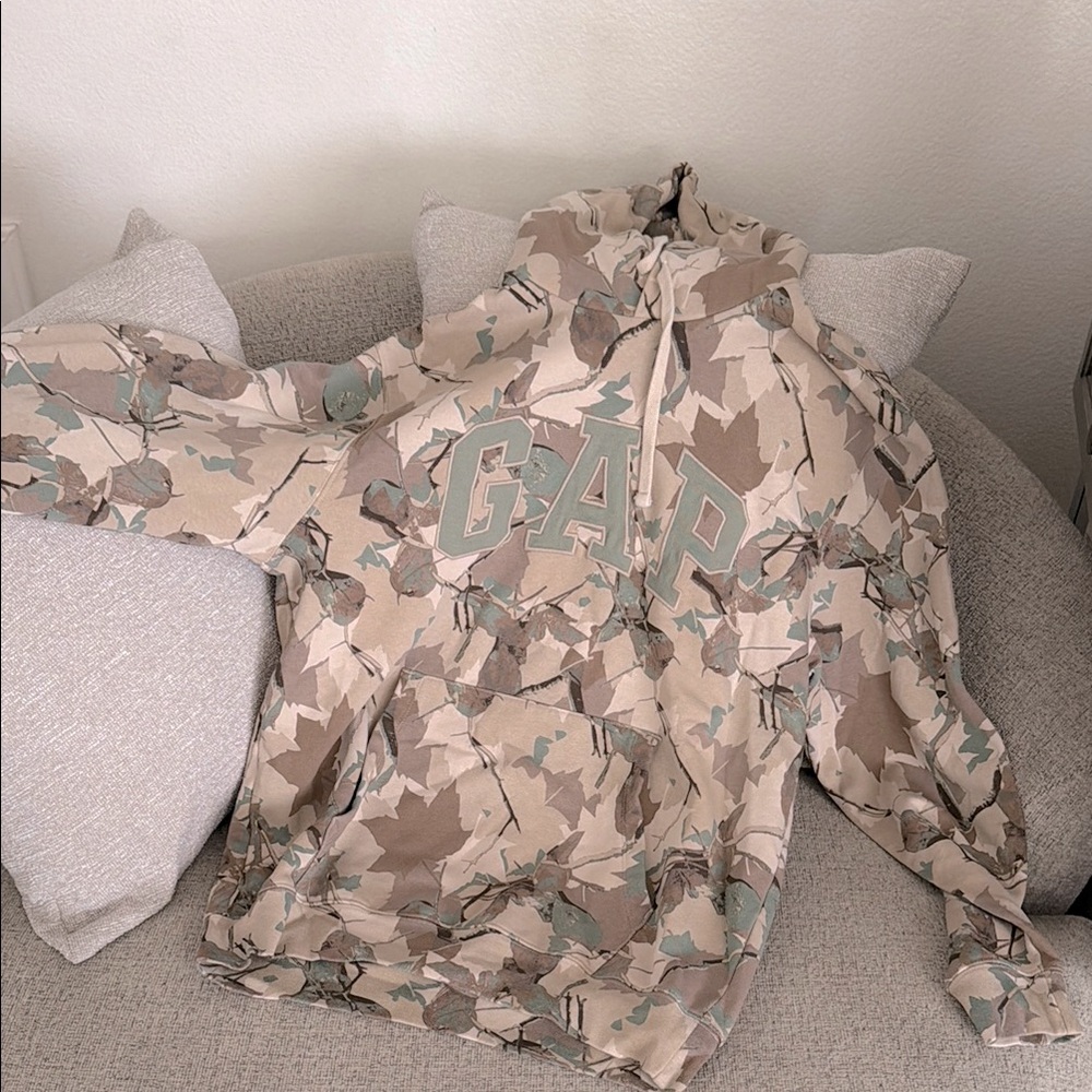 GAP Beige and Green Camouflage Hoodie